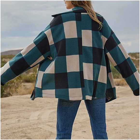 065 Cozy Plaid Button up Jacket Shacket - Picture 3 of 3